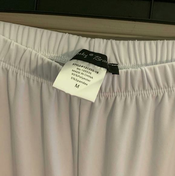 BUNDLE Top, Pants, & Purse! - Picture 7 of 7